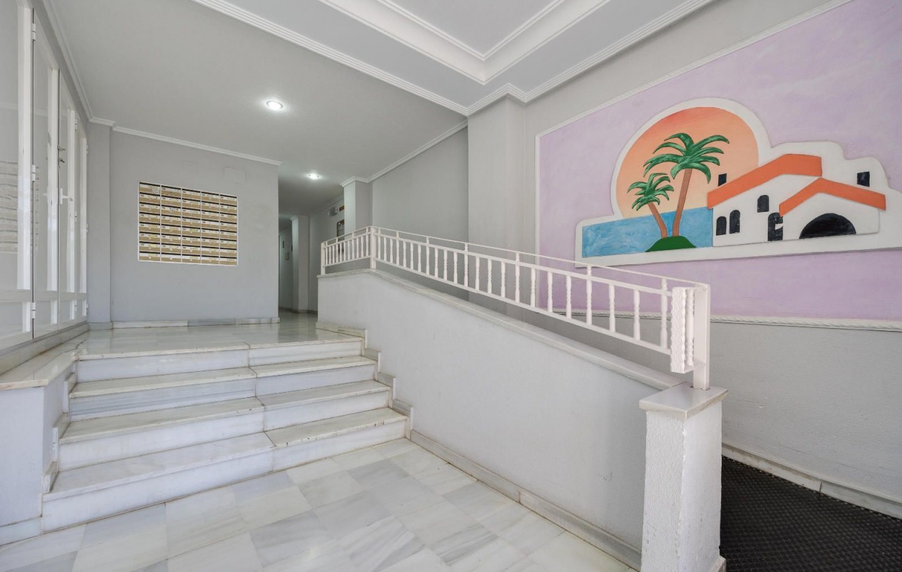 Venta - Apartamento - Guardamar del Segura - Pueblo