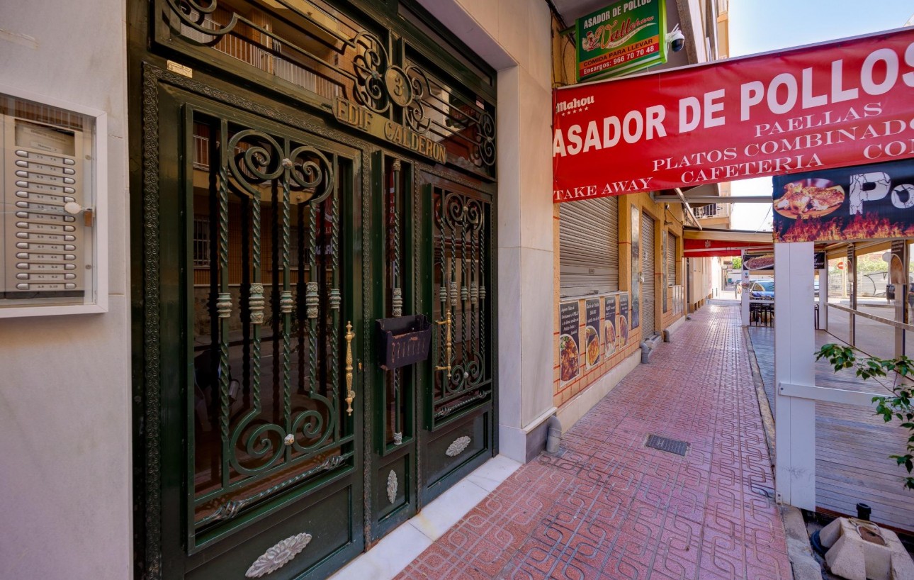 Venta - Apartamento - Torrevieja - Playa de los locos