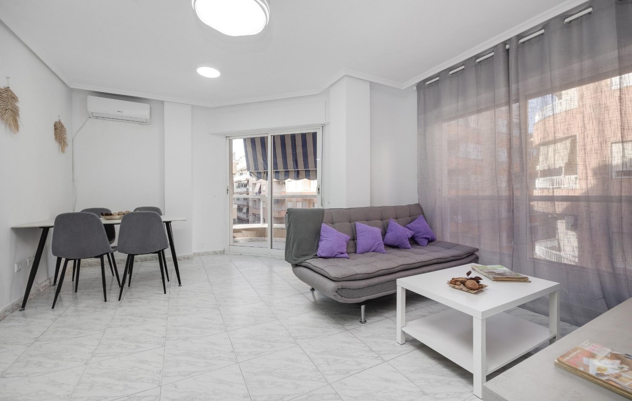 Venta - Apartamento - Torrevieja - Playa de los locos