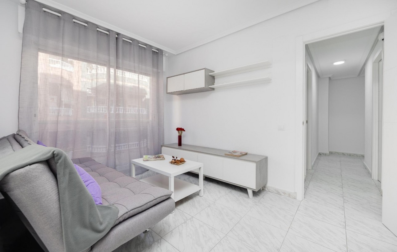 Venta - Apartamento - Torrevieja - Playa de los locos