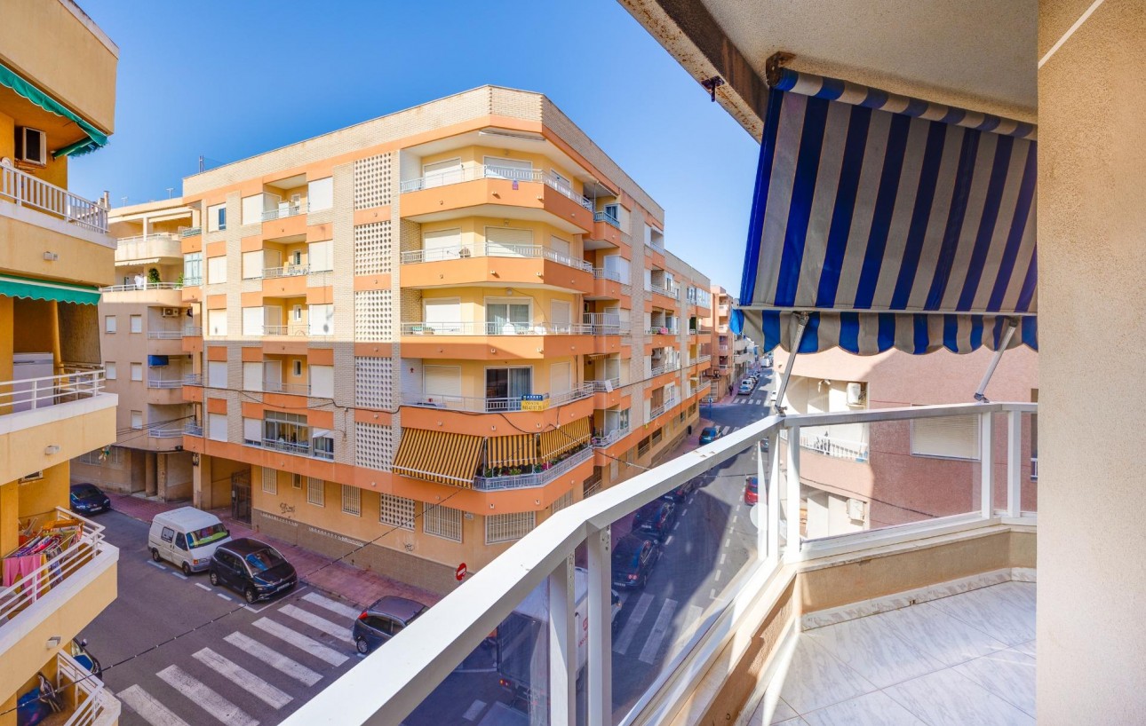 Venta - Apartamento - Torrevieja - Playa de los locos