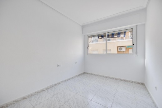 Venta - Apartamento - Torrevieja - Playa de los locos