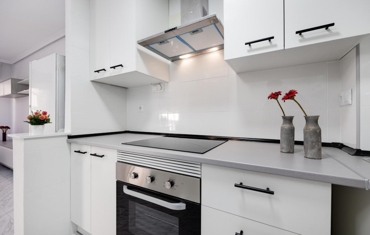 Venta - Apartamento - Torrevieja - Playa de los locos