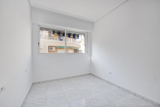Venta - Apartamento - Torrevieja - Playa de los locos