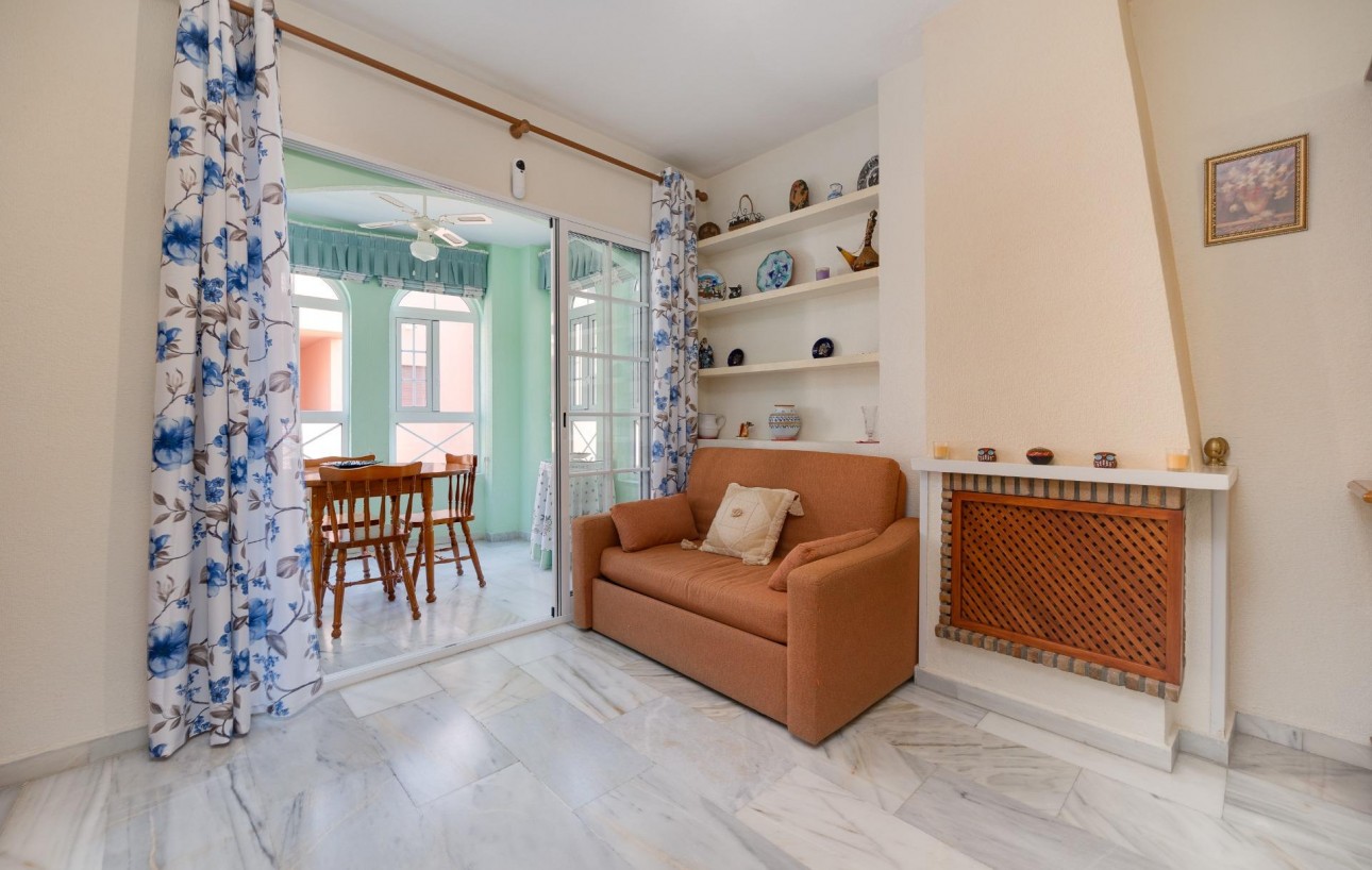 Venta - Apartamento - Torrevieja - Parque Acuático - Sector 25