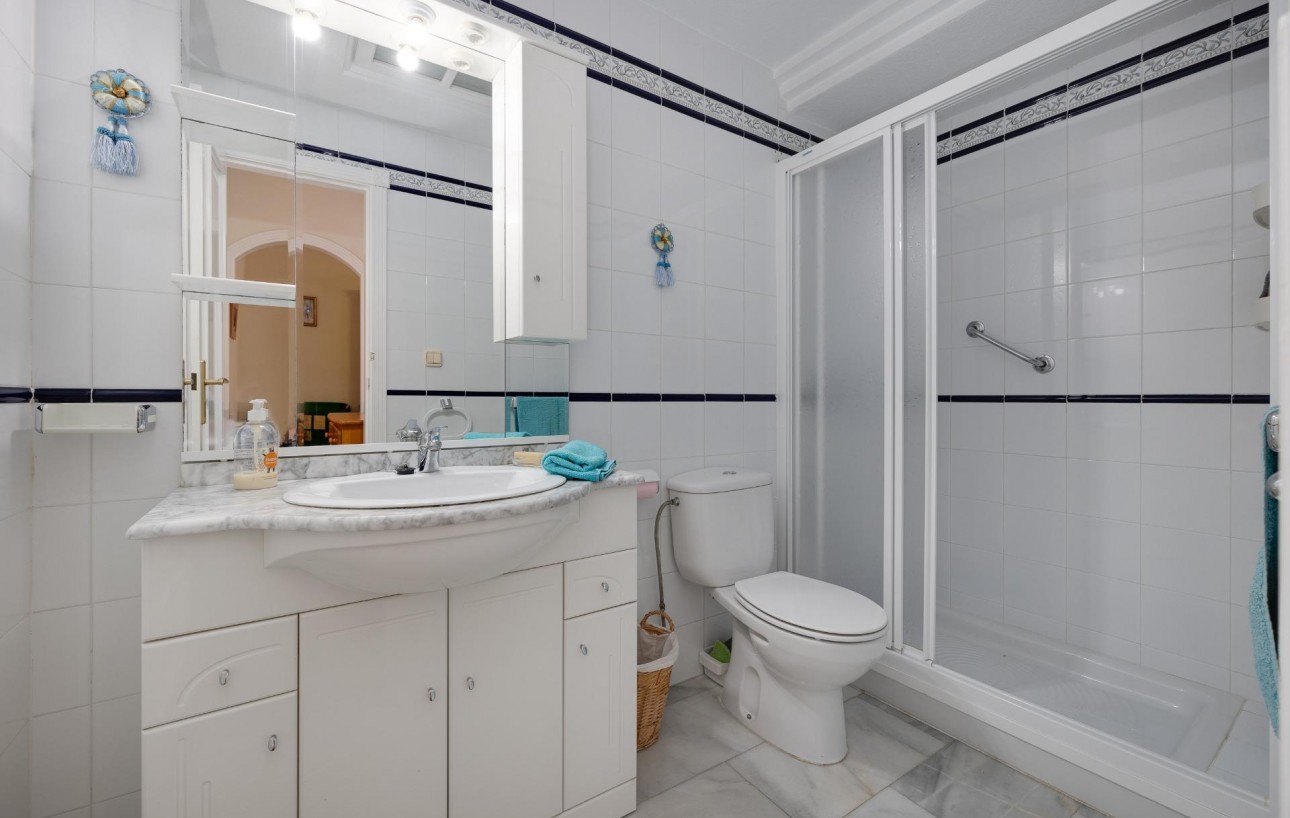 Venta - Apartamento - Torrevieja - Parque Acuático - Sector 25