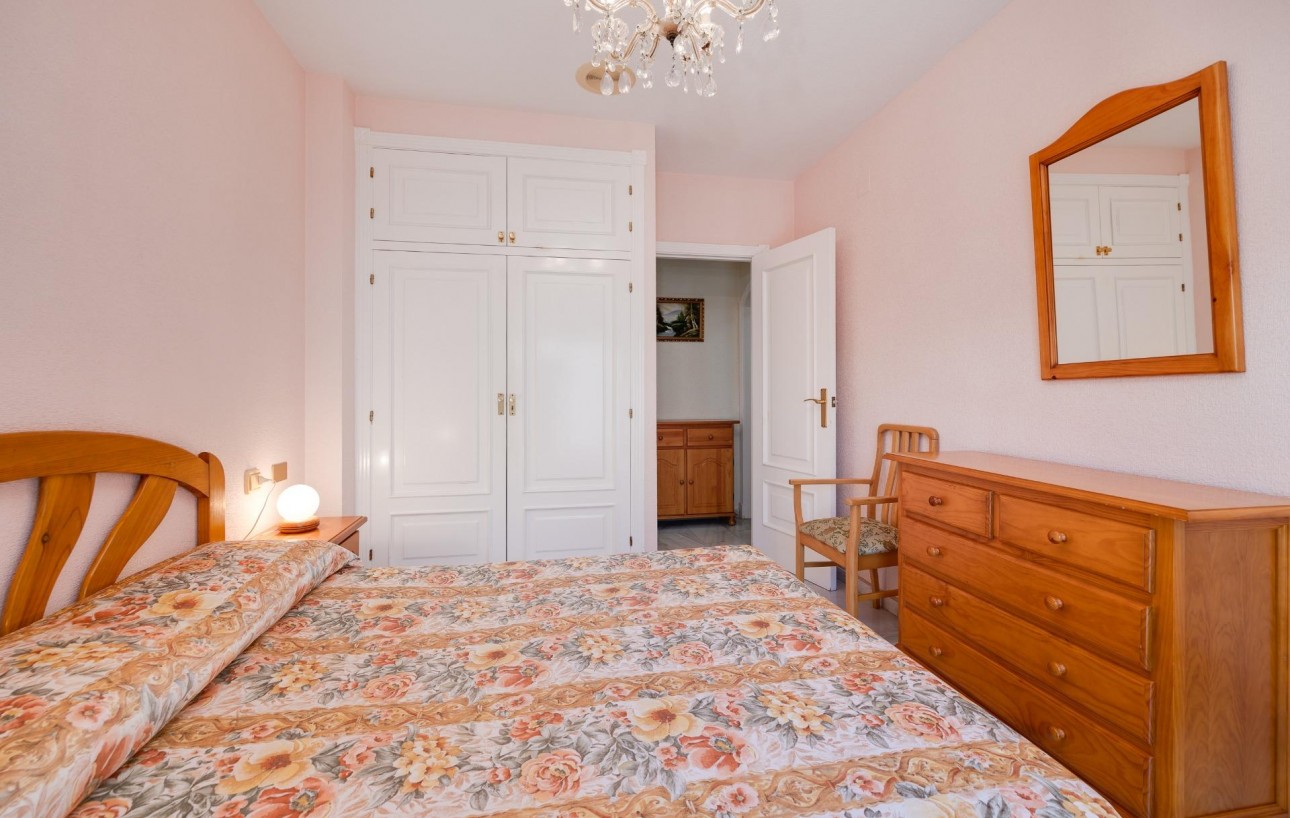 Venta - Apartamento - Torrevieja - Parque Acuático - Sector 25