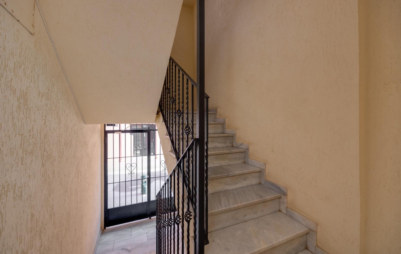 Venta - Apartamento - Torrevieja - Parque Acuático - Sector 25