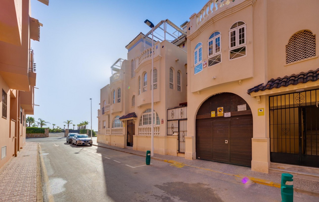 Venta - Apartamento - Torrevieja - Parque Acuático - Sector 25