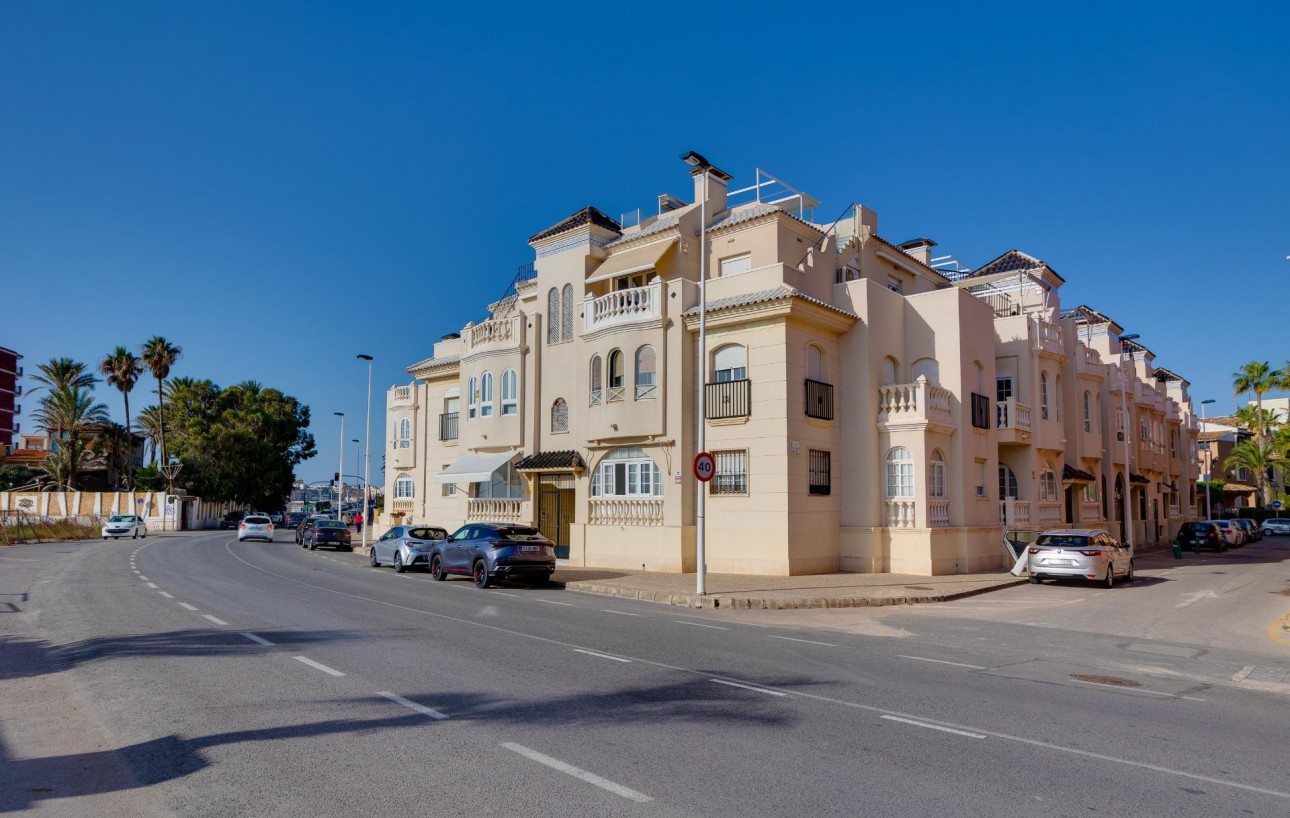 Venta - Apartamento - Torrevieja - Parque Acuático - Sector 25