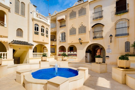 Venta - Apartamento - Torrevieja - Parque Acuático - Sector 25