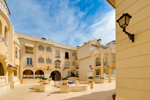 Venta - Apartamento - Torrevieja - Parque Acuático - Sector 25