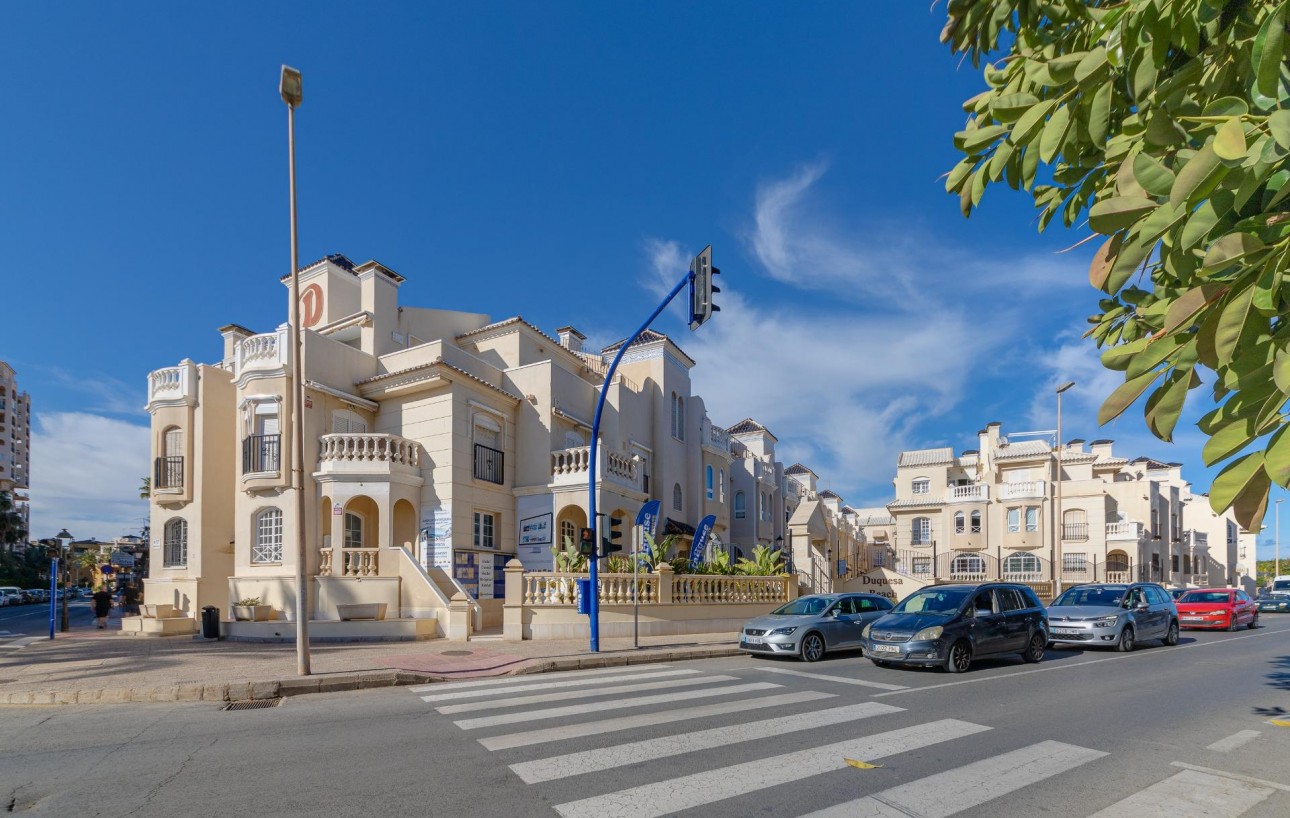 Venta - Apartamento - Torrevieja - Parque Acuático - Sector 25