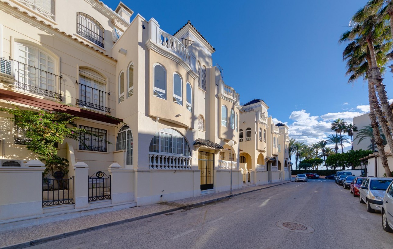 Venta - Apartamento - Torrevieja - Parque Acuático - Sector 25