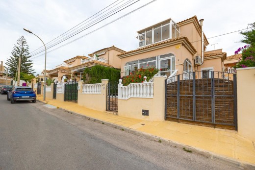 Venta - Chalet - Orihuela Costa - Villamartín-Las Filipinas