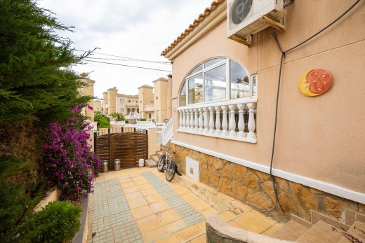 Venta - Chalet - Orihuela Costa - Villamartín-Las Filipinas