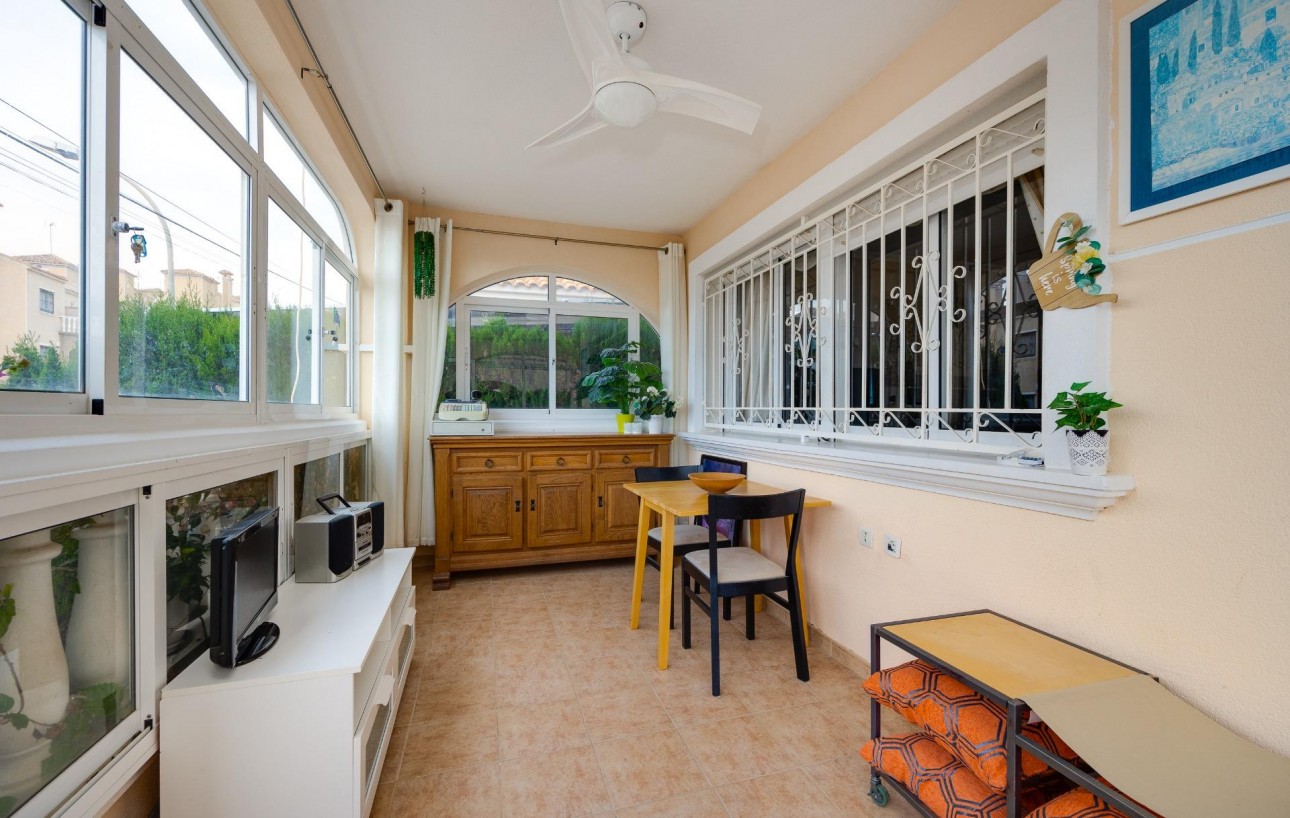 Venta - Chalet - Orihuela Costa - Villamartín-Las Filipinas