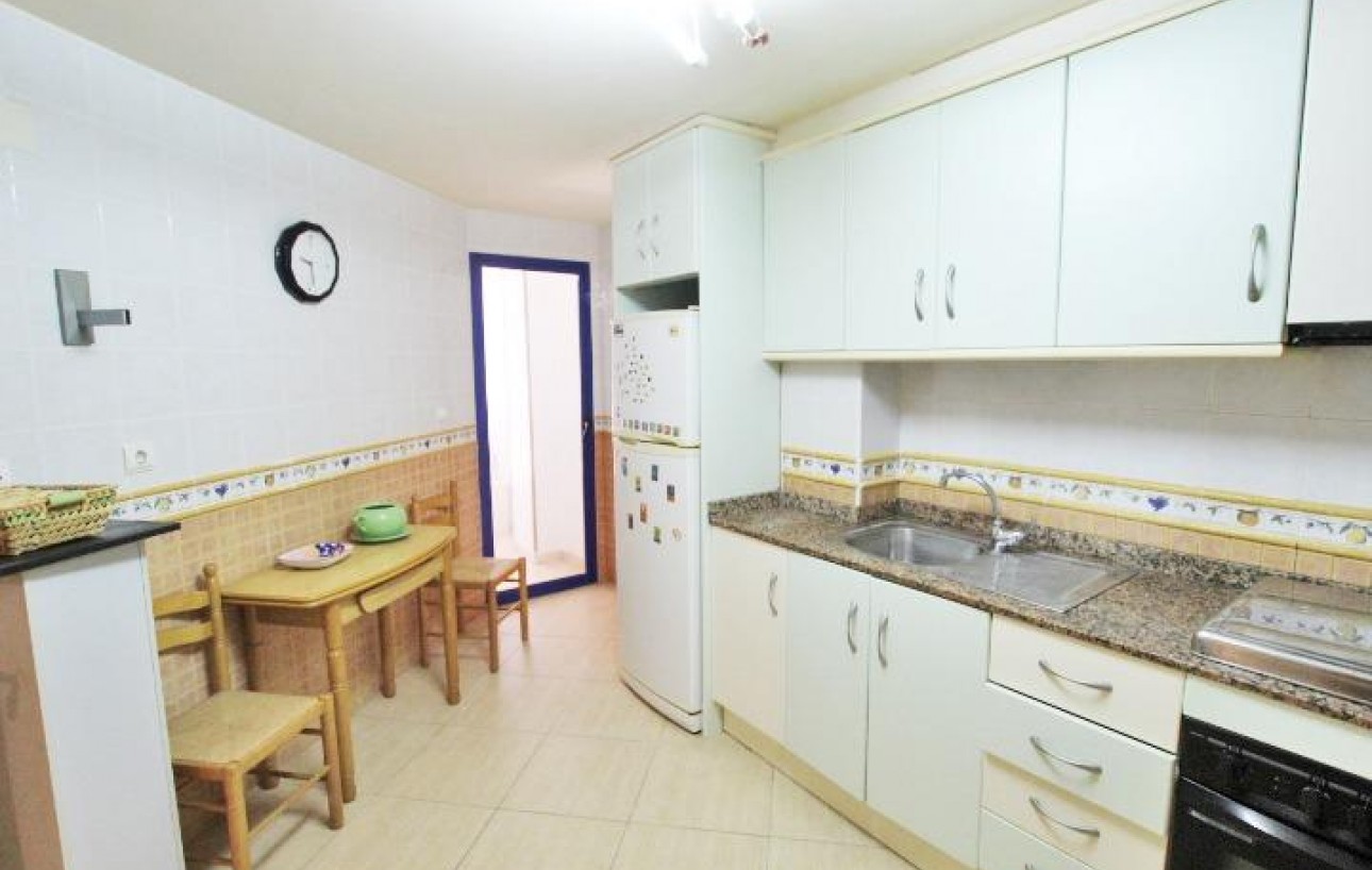 Resale - Lägenhet - Guardamar del Segura - CENTRO