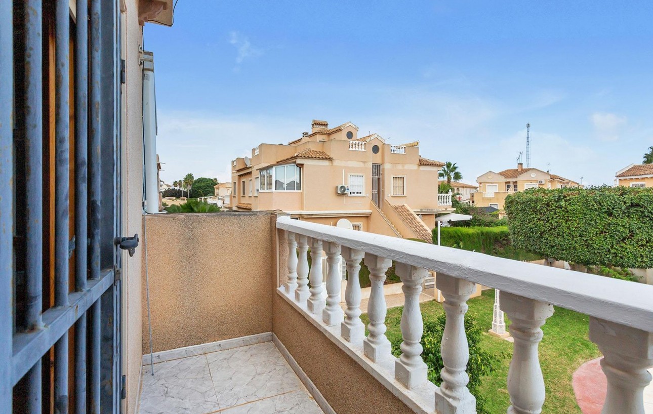 Venta - Casa Tipo Dúplex - Torrevieja - Aguas nuevas 2