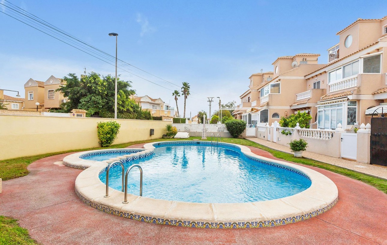 Venta - Casa Tipo Dúplex - Torrevieja - Aguas nuevas 2