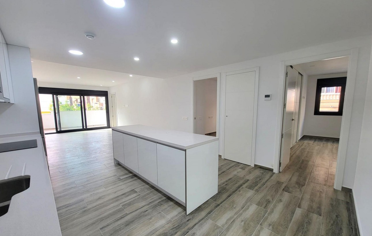 Venta - Apartamento - Torrevieja - Playa del cura