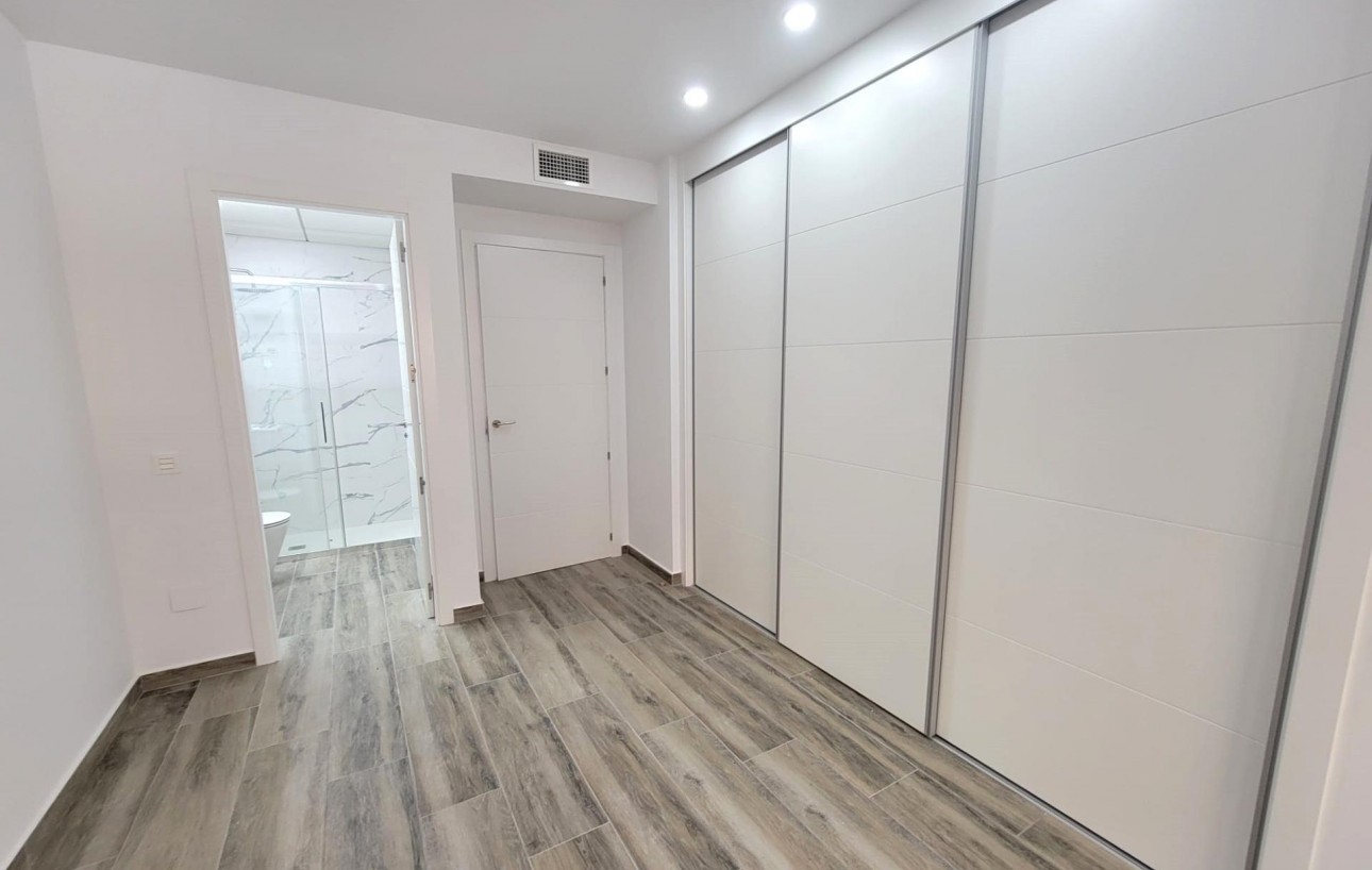 Venta - Apartamento - Torrevieja - Playa del cura