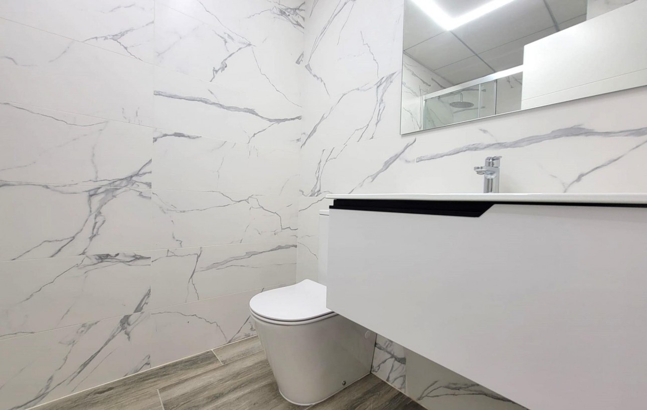 Venta - Apartamento - Torrevieja - Playa del cura