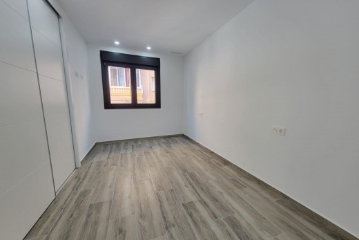 Venta - Apartamento - Torrevieja - Playa del cura