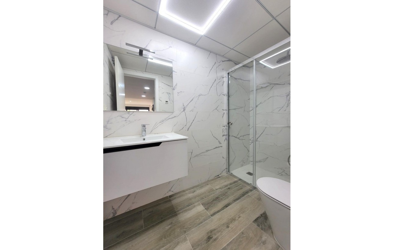 Venta - Apartamento - Torrevieja - Playa del cura