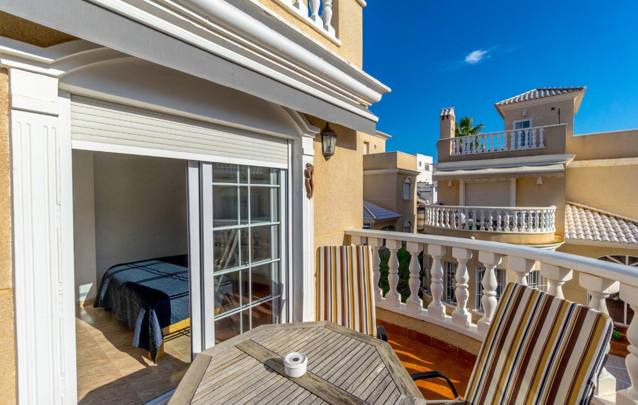 Venta - Casa Tipo Dúplex - Orihuela Costa - Los Altos