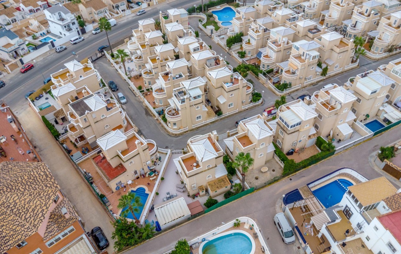 Venta - Casa Tipo Dúplex - Orihuela Costa - Los Altos