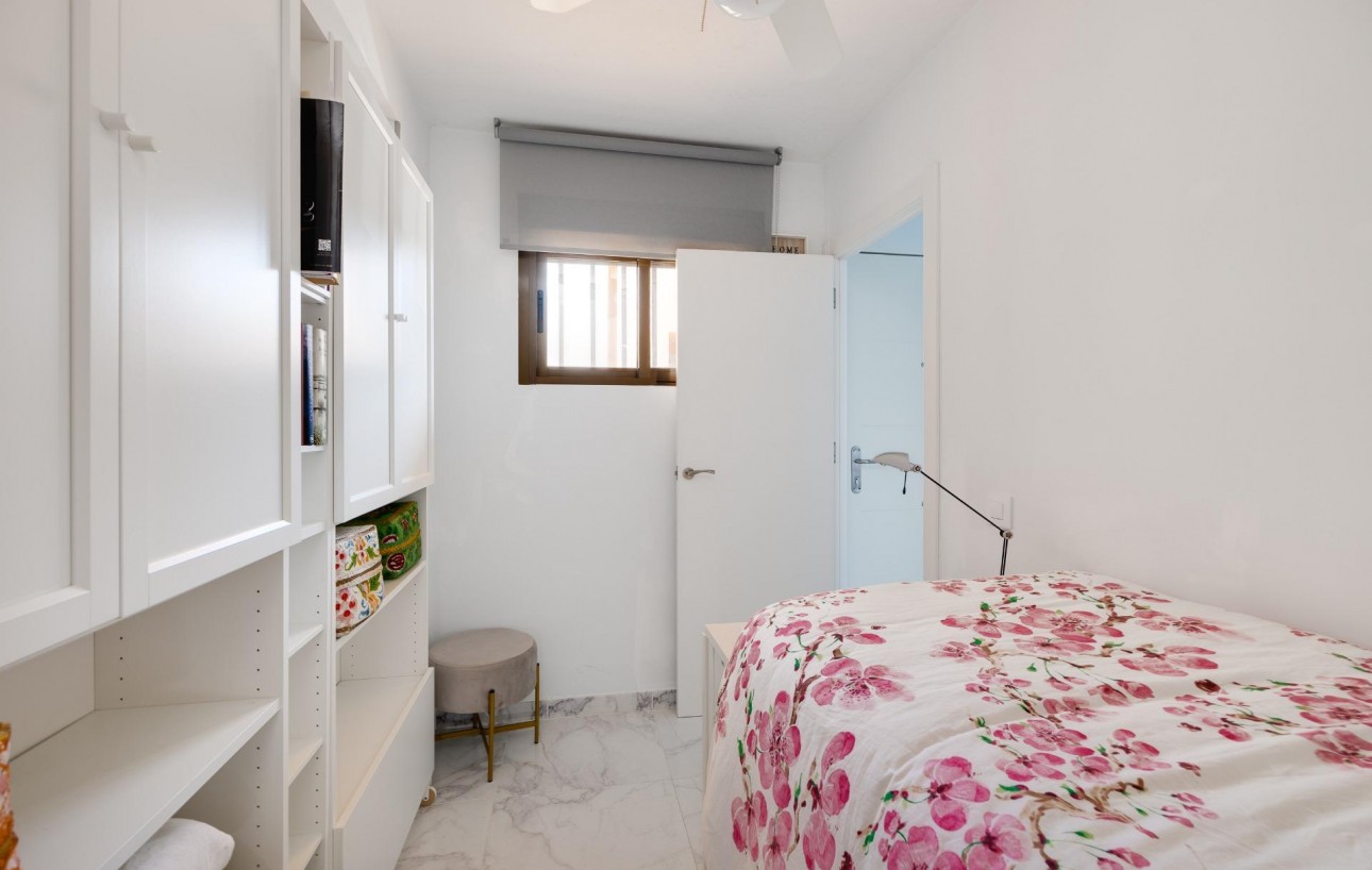 Venta - Apartamento - Torrevieja - Cabo cervera