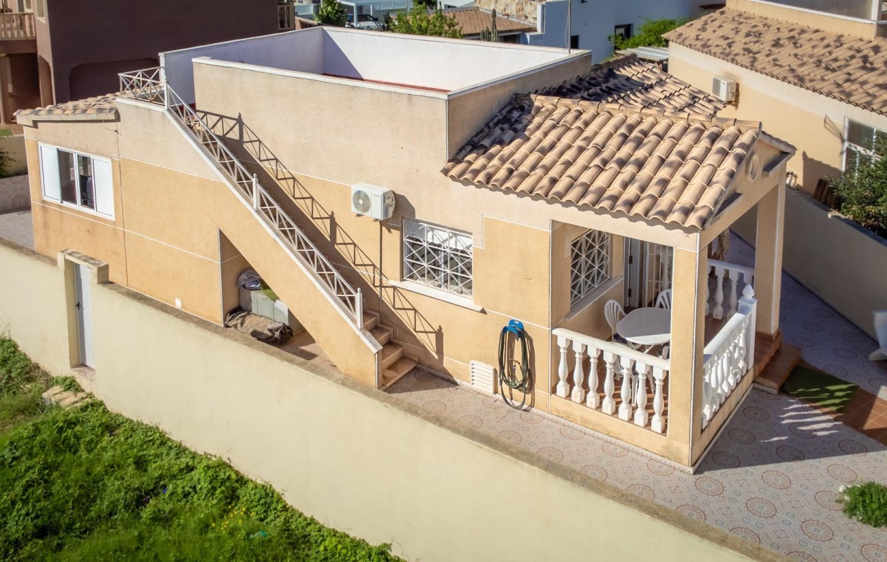 Venta - Chalet - Torrevieja - La Siesta - El Salado - Torreta