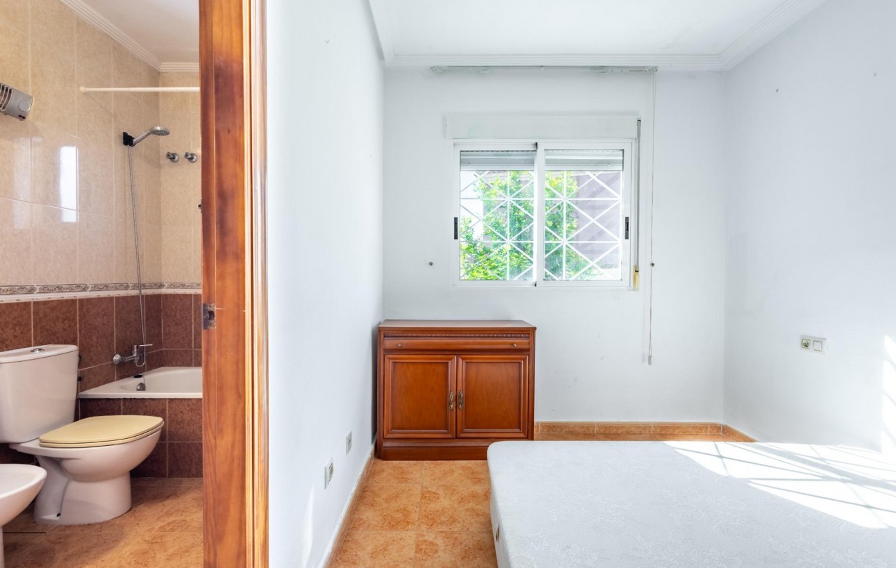 Venta - Chalet - Torrevieja - La Siesta - El Salado - Torreta