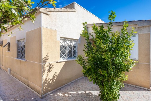 Venta - Chalet - Torrevieja - La Siesta - El Salado - Torreta