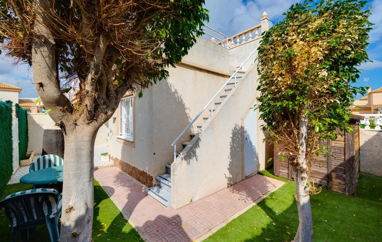 Revente - Chalet - Torrevieja - Los altos