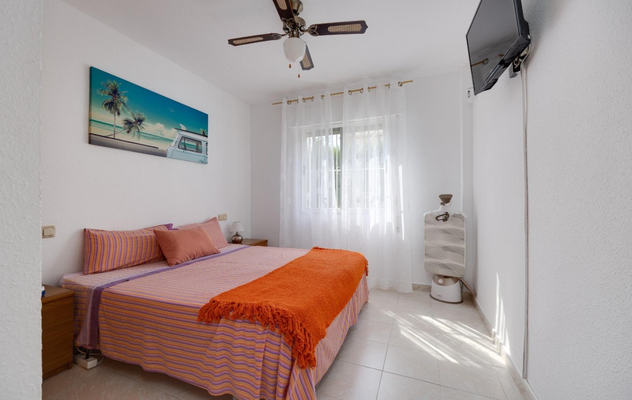 Revente - Chalet - Torrevieja - Los altos