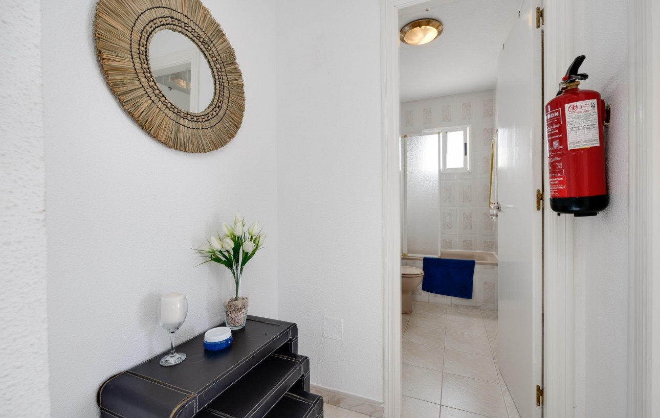 Revente - Chalet - Torrevieja - Los altos