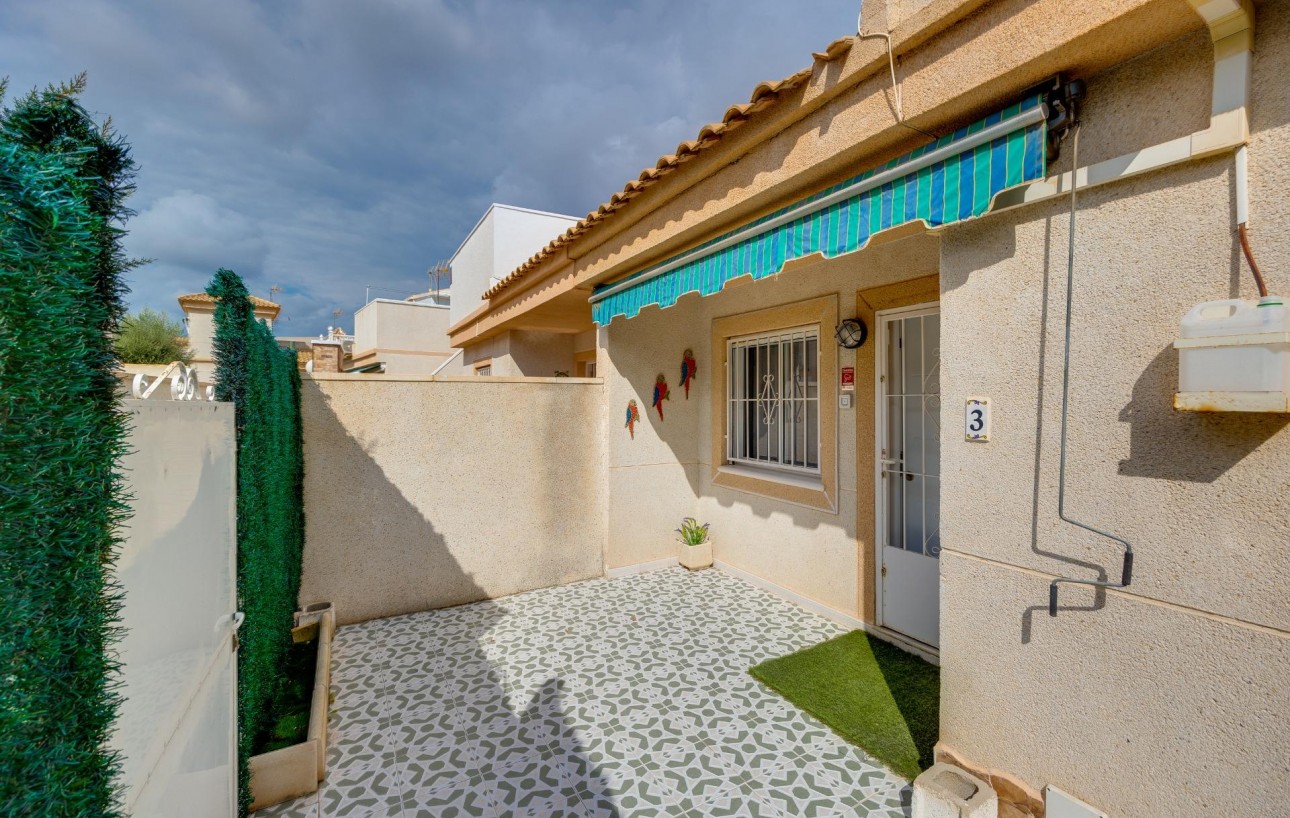 Revente - Chalet - Torrevieja - Los altos