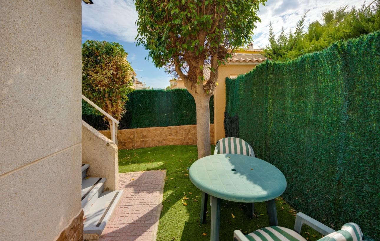 Revente - Chalet - Torrevieja - Los altos