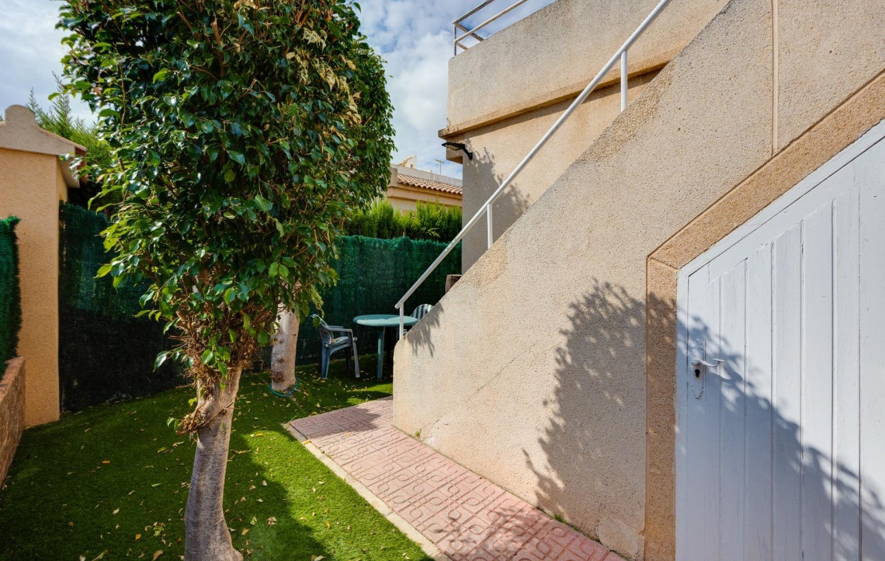 Revente - Chalet - Torrevieja - Los altos