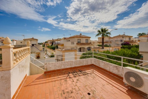 Revente - Chalet - Torrevieja - Los altos