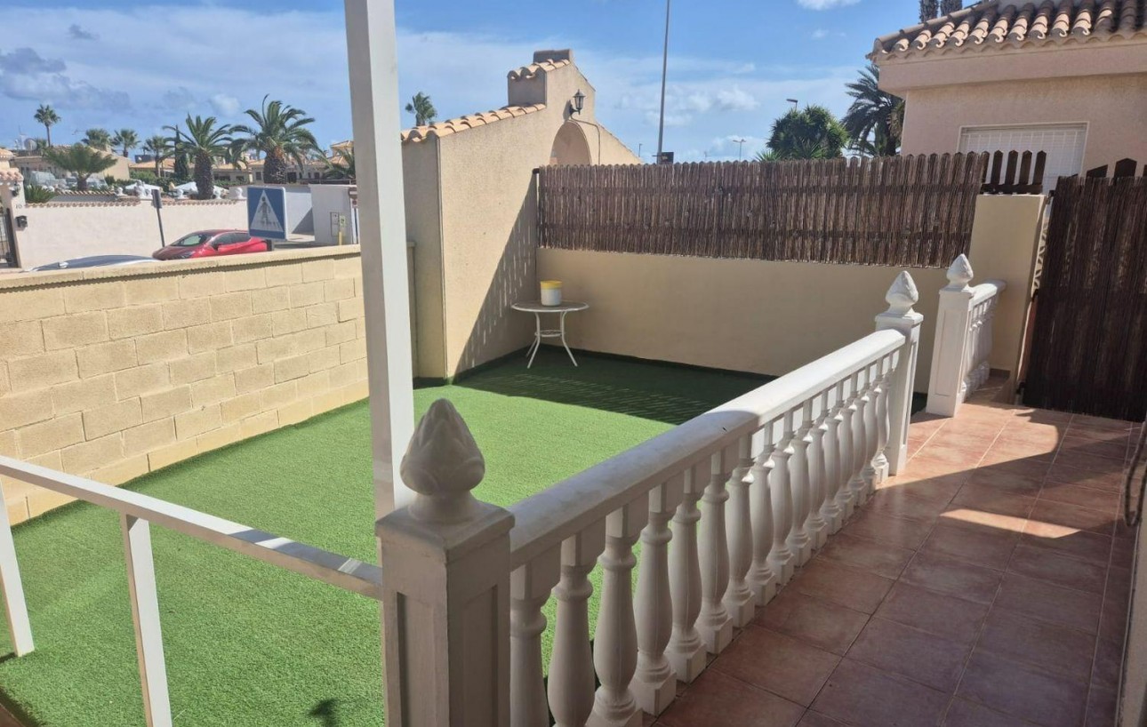 Venta - Adosado - Orihuela Costa - La Zenia