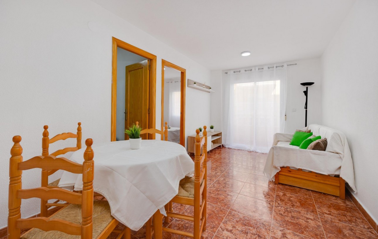 Venta - Apartamento - Torrevieja - Playa del cura