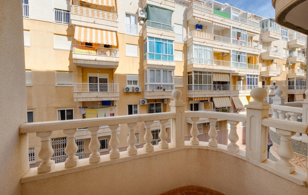 Venta - Apartamento - Torrevieja - Playa del cura