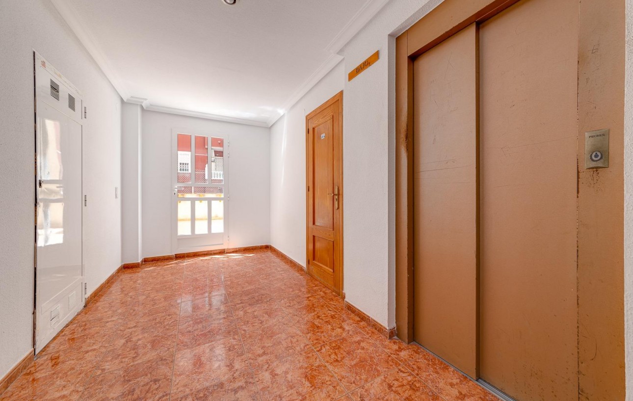 Venta - Apartamento - Torrevieja - Playa del cura
