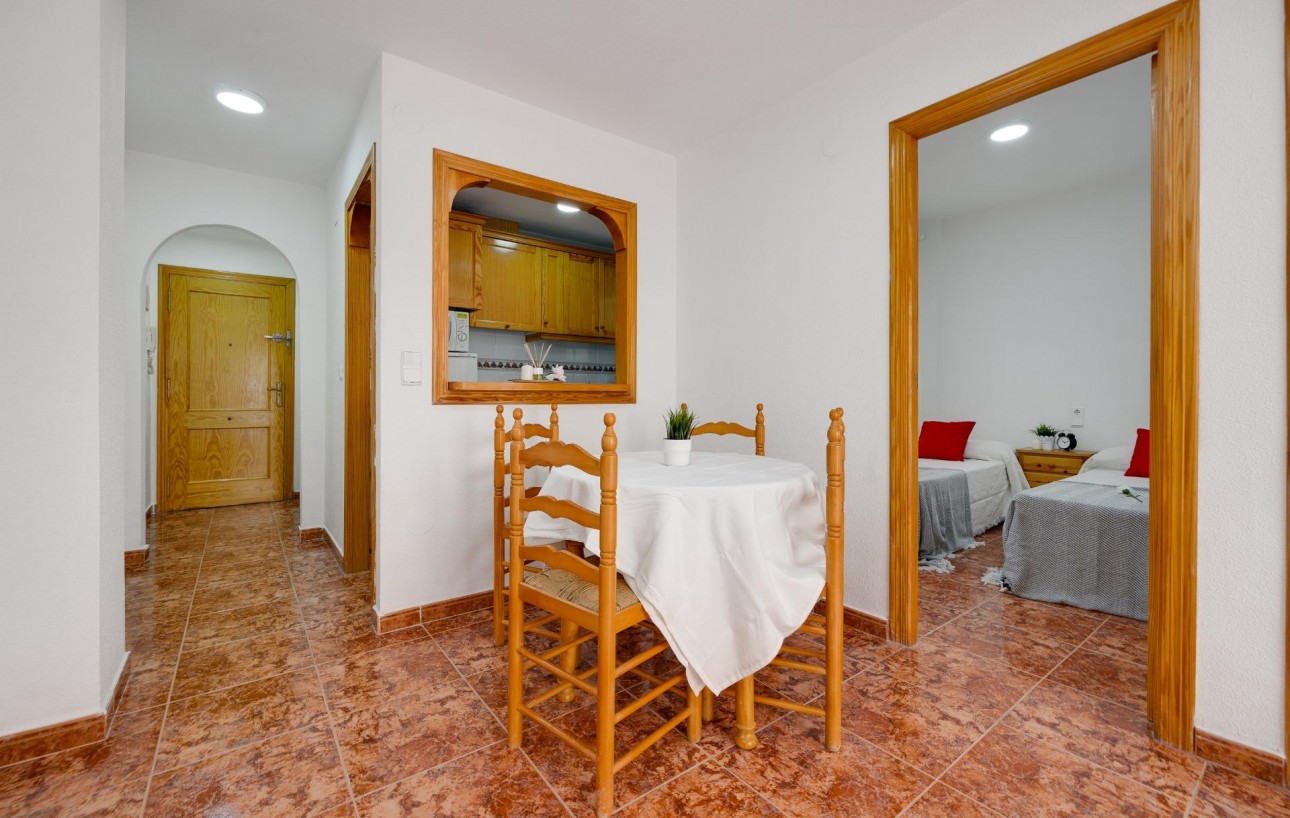 Venta - Apartamento - Torrevieja - Playa del cura