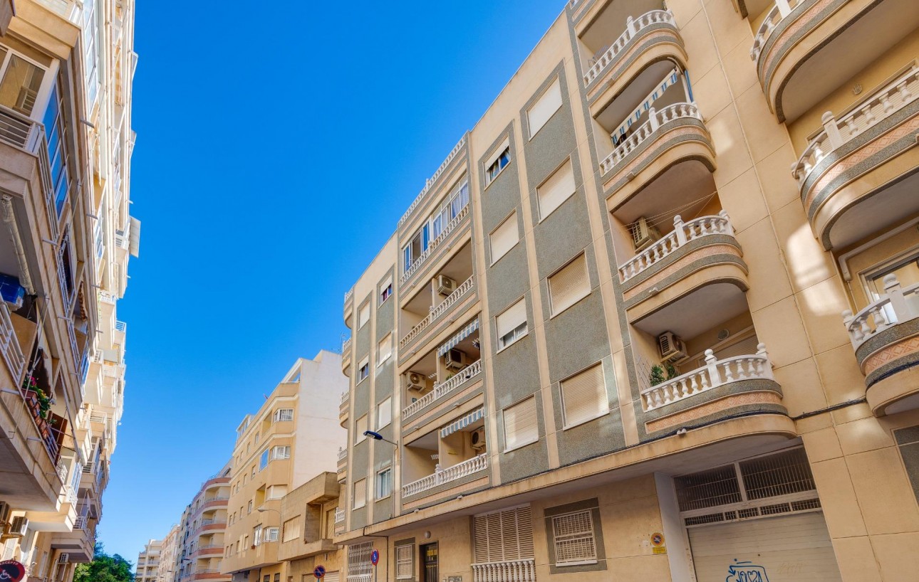 Venta - Apartamento - Torrevieja - Playa del cura