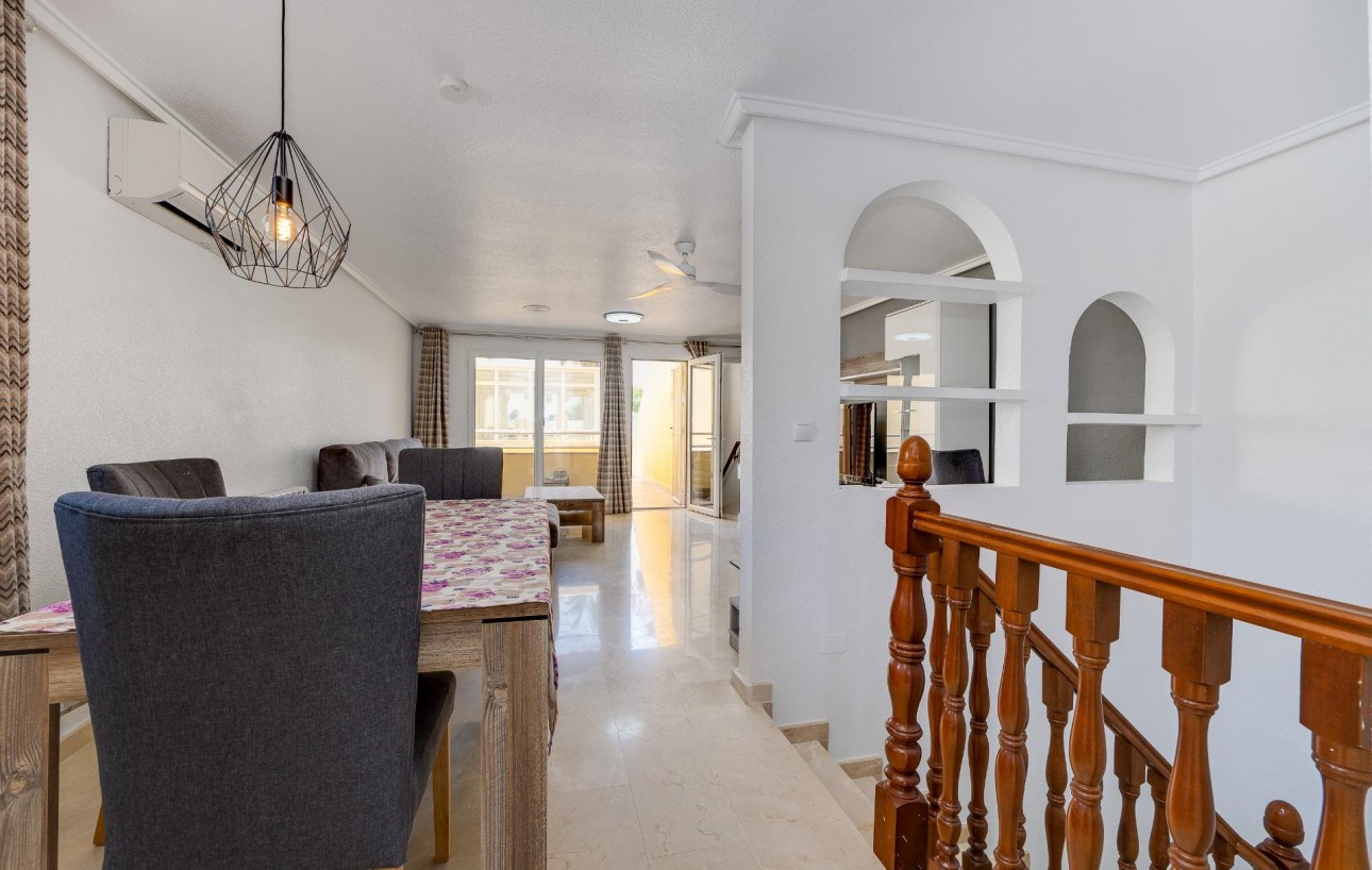 Sale - Bungalow - Torrevieja - Mar azul