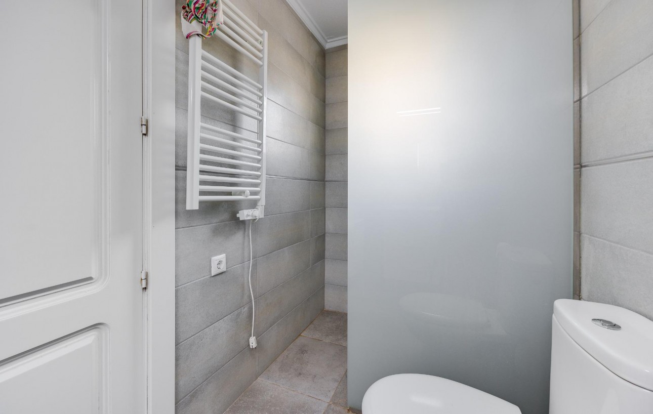 Sale - Bungalow - Torrevieja - Mar azul